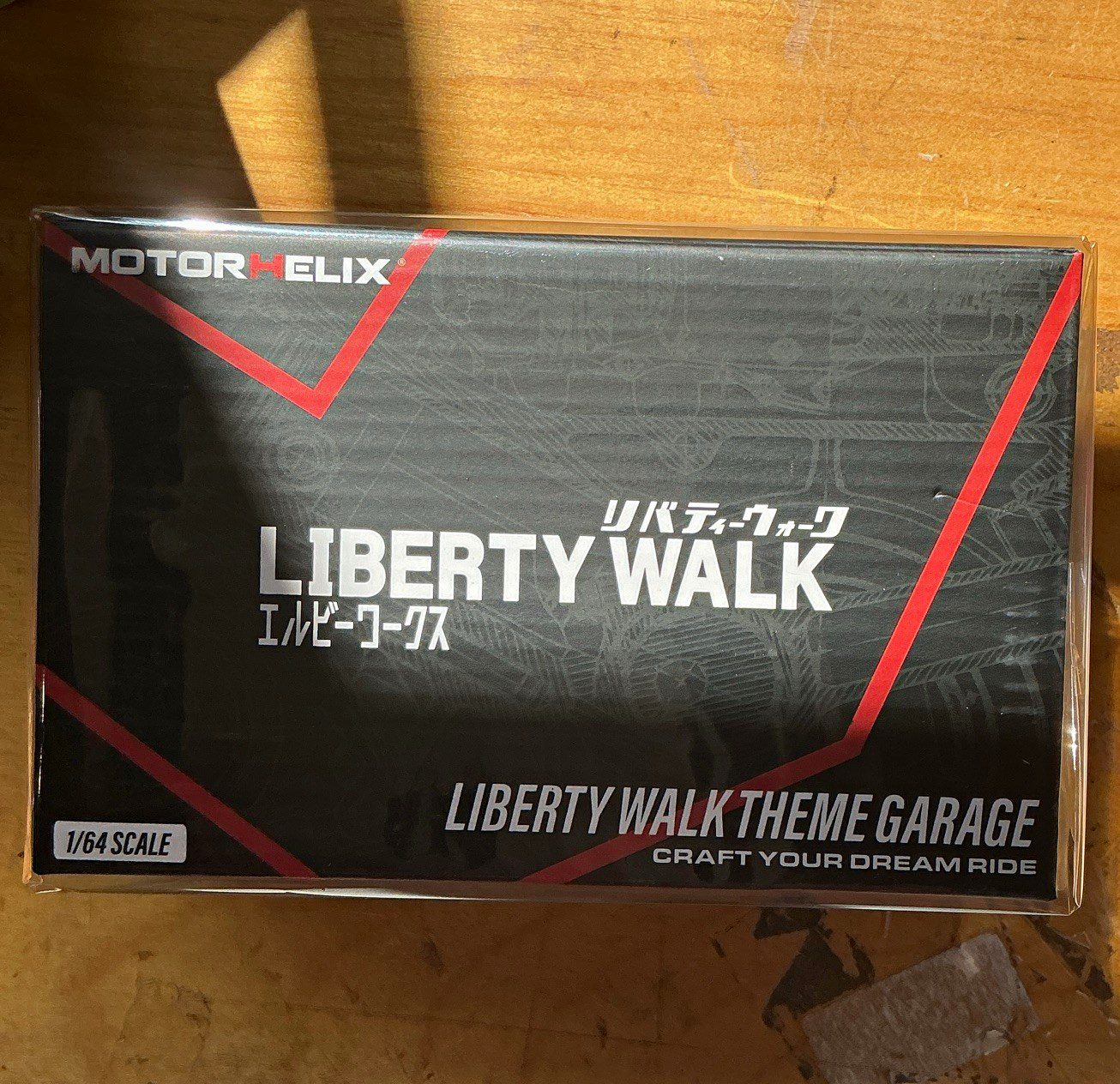 MotorHelix spinge sul 1:64: arrivano i set tuner con truck Liberty Walk in tiratura limitata