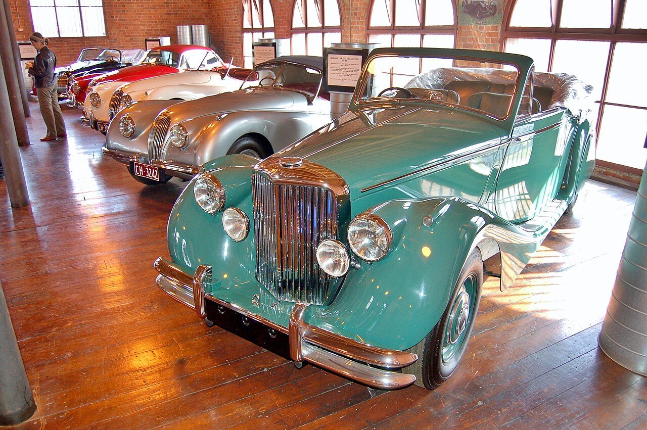 Jaguar Mark V Drophead Coupe del 1951: una cabriolet rara da valutare più per sostanza che per premi